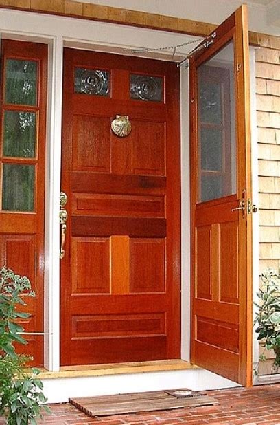 Untuk membuat kesan yang baik, kamu harus bisa memilih warna yang tepat untuk pintu rumahmu. 17 Kombinasi Warna Pintu Rumah Minimalis Terbaru | RUMAH ...