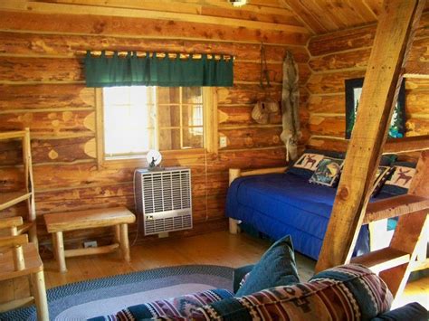Montana mobile cabins is a family owned & operated business out of whitehall, mt. Little Montana Cabin - Tiny House Swoon