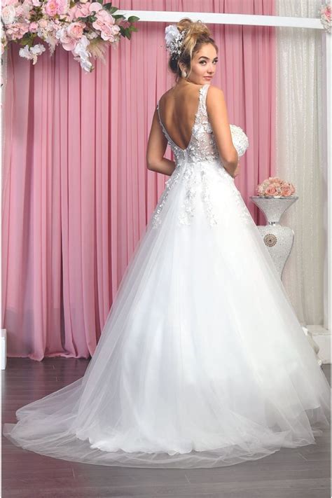 Classy A Line Ivory Wedding Dress Ivory Wedding Dress Elegant Bridal Gown Embroidered Wedding