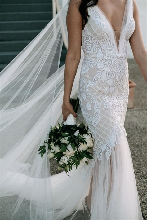 Bridal gown designers include watters, martina liana, pronovias, wtoo, paloma blanca each gown carries its own signature detail from top designers around the world which adds to the unique beauty. American Wedding Dress Designers in the USA | Wedding ...