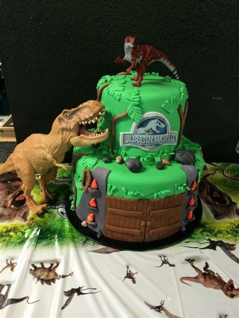 Jurassic Park Birthday Cake Roaring Jurassic World Birthday Party