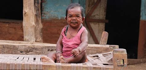 As the decades pass, women increasingly outnumber men, which subtly works in your favor. Photos 50-year-old man who stopped growing at age five ...