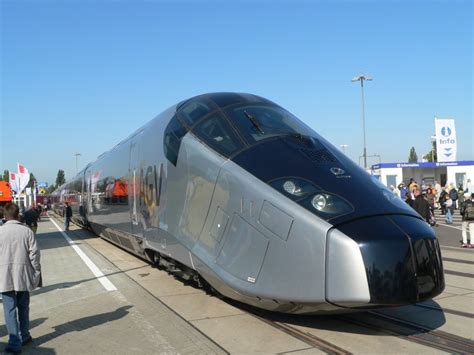 France Orders 15 High Speed Tgv Trains Financial Tribune