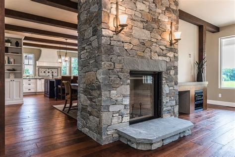 Homeworks, inc., iowa home builder mary mason custom homes & remodeling was founded in johnston, iowa, in 1995. Maison de Campagne-64 - | Fireplace showroom, House ...