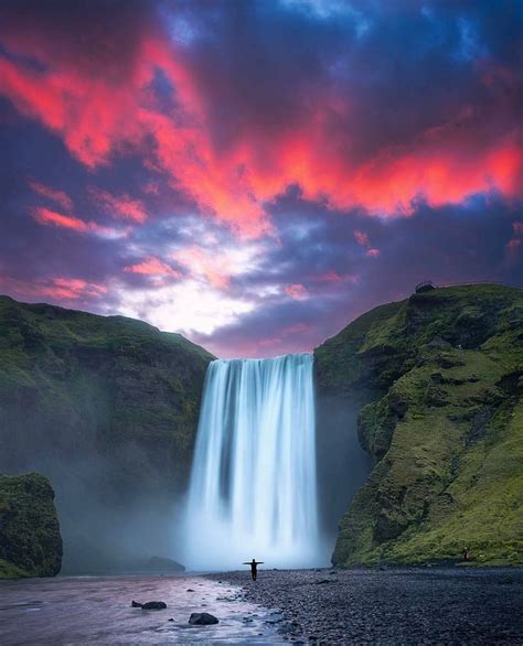 Pin By Savannah Seitz On Aesthetics Beautiful Waterfalls Iceland