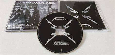 Metallica Beyond Magnetic Cd Photo Metal Kingdom