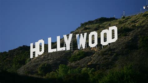 8 Things You May Not Know About The Hollywood Sign History