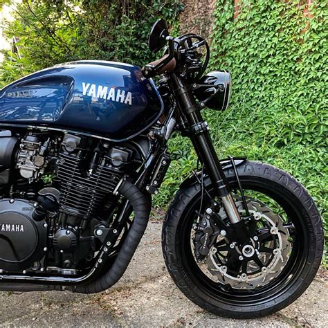 Mission Custo Moto Yamaha Xjr 1300 Café Racer