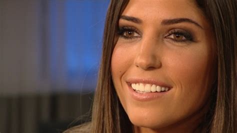 Yolanthe In Sexy Outfit Op Straat Rtl Nieuws
