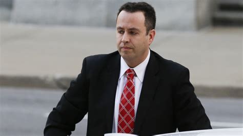 Ex Subway Pitchman Jared Fogle Tearfully Apologizes To Victims Sentenced To 15 Years In Prison