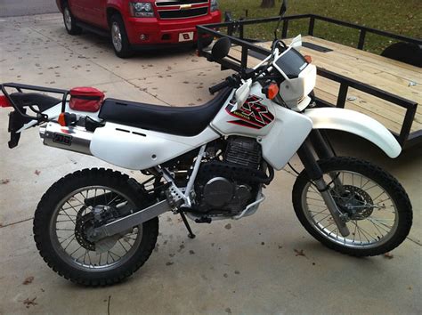 For 2020, the legendary honda xr650l comes in the classic honda red color scheme, with updated graphics for the new seat height: New Seat Concepts seat for my XR650L - ROMEOS