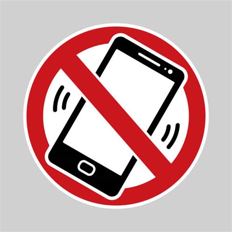 7000 Prohibition Sign Do Not Use Mobile Phone Stock Photos Pictures
