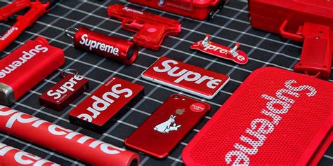 See more ideas about supreme, supreme wallpaper, supreme hypebeast. Supreme Devoted Instagram Accounts Interview | HYPEBEAST