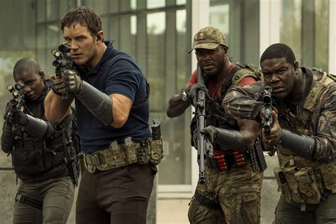 Chris Pratt Travels To The Future To Fight An Alien Invasion In ‘the