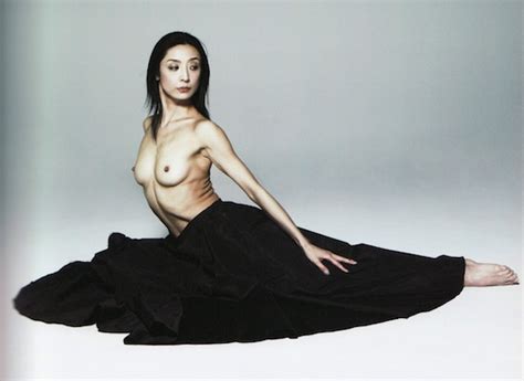 Saeko Becomes Japans Sexiest Ballerina For Peach John Tokyo Kinky Sex Erotic And Adult Japan