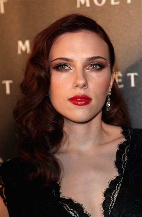 Scarlett Johansson With Red Hair What Is Scarlett Johanssons Natural