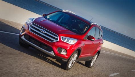 2017 Ford Escape Pioneering Small Suv Gets A Sporty Facelift