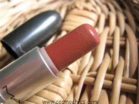 Mac Satin Retro Lipstick Review Swatches And Fotd Cosmochics Best