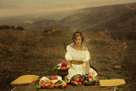 In Visual Midrash Israeli Artist Puts Biblical Women In The Center Of