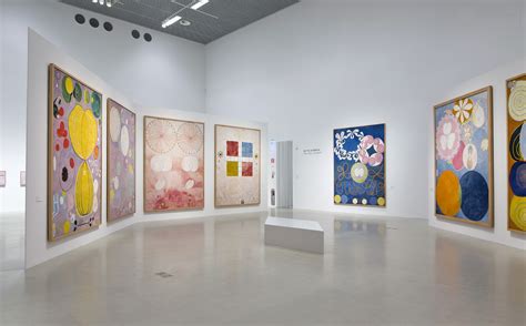 פורטל סטטוס הרכבה hilma af klint the ten largest childhood הרגלים השתגע