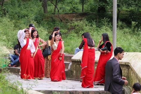 Teej Celebration At Pashupatinath Temple Photo Feature