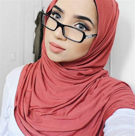 Hate Wearing Eyeglasses Because They Won T Fit With Your Hijab Struggle No More Thanks To