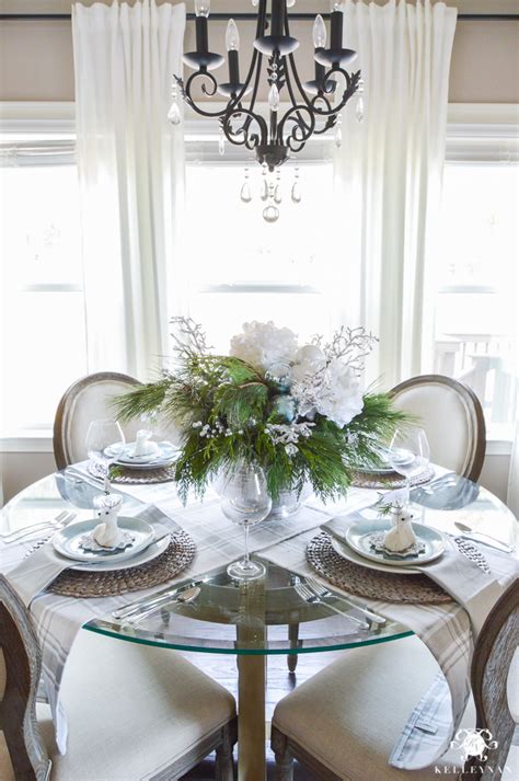 Jul 08, 2021 · christmas dinner table decorating ideas posted on july 8, 2021 christmas is right around the corner and many people are trying to come up with traditional dining room decor for the holidays. Simple, Intimate, Ice Blue Christmas Table - Kelley Nan