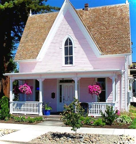 60 Beautiful Small Cottage House Exterior Ideas Cottage House