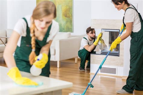 The Advantages Of Engaging A Professional House Cleaning Service Tech