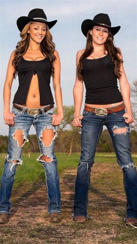 We Sure Love Those Country Girls 36 Photos Suburban Men Country Girls Outfits Country Women