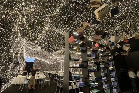 An Instagrammers Dream Come True The Interstellar Restaurant In