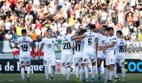 Flags indicate national team as defined under fifa eligibility rules. Colo-Colo vs Palestino: Formación alba, hora, canal y como ver el partido