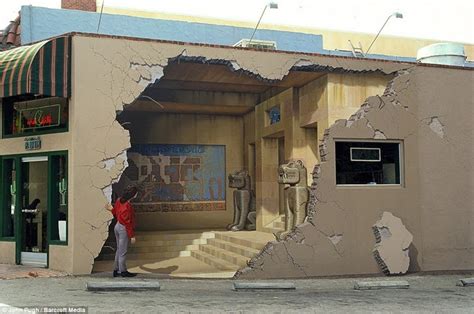 Eye Deceiving Wall Murals By John Pugh Amusing Planet