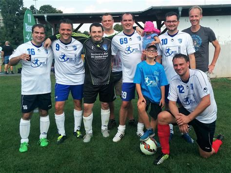 Gefällt 1.590 mal · 549 waren hier. Hobbyfußball - TGS Hausen