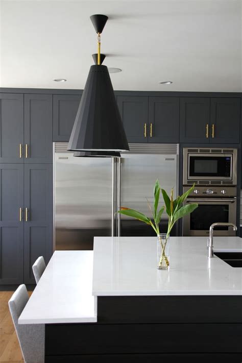 It's official, we have the blues — at least when it comes to countertops. 35 Quartz Kitchen Countertops Ideas With Pros And Cons ...