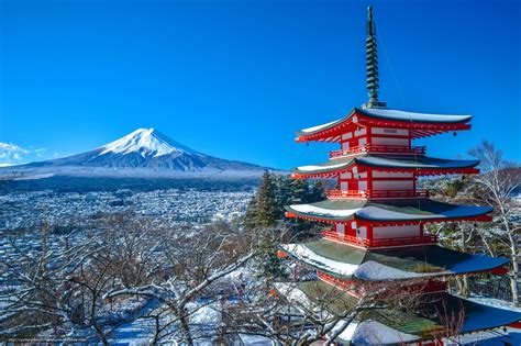 Download Wallpaper Mount Fuji Chureito Pagoda Fujiyoshida Japan Free