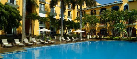 Complimentary dinner at passions on the beach for the travel agent. Costa Rica Marriott Hotel San Jose - Travel Excellence