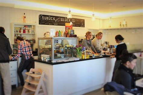 Ein familienfreundliches café mit regionalen und ökologischen zutaten. zurück zum glück. Zurück zum Glück - Hannover Living