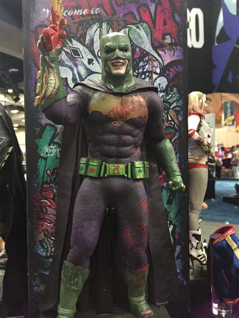 Joker Batsuit In Suicide Squad Display At Comic Con