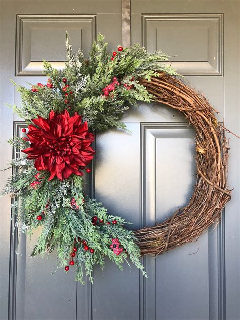 10 Christmas Wreath Ideas For Front Door