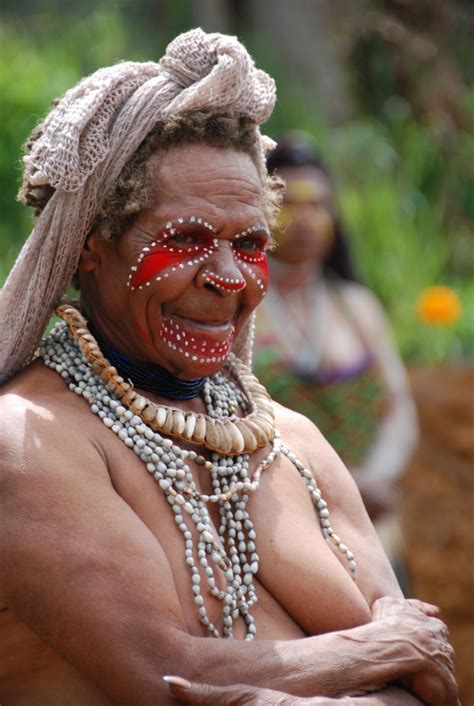 Women Papua New Guinea By Cazart On Deviantart