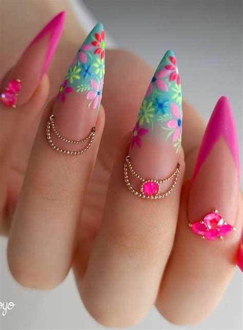 68 Beautiful Stiletto Nails Art Designs And Acrylic Nails Ideas 2020