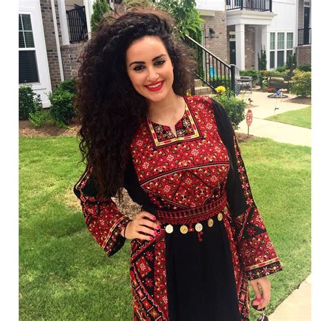 What kind of clothes i am not allowed to wear in palestine? Traditional Palestinian thobe | Fashion | Pinterest ...