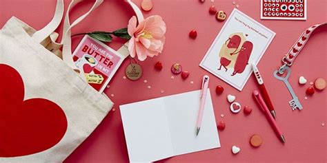 Looking for a personalized valentine's day gift idea? 5 Thoughtful Gift Ideas for The Valentine's Day 2019