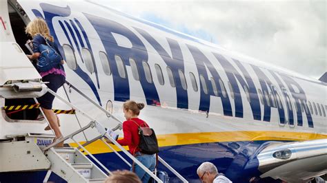 Ryanair Passenger Charged £38 To Take Pastry On Majorca Flight Sparking Fury The Us Sun