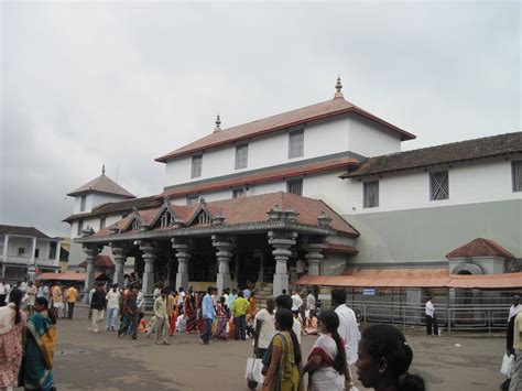 Why Should You Visit The Dharmasthala Temple 
