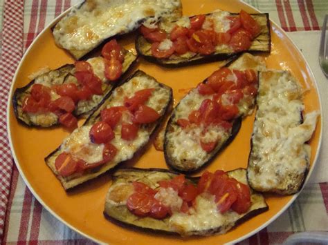 We did not find results for: Blog di cucina di Aria: Melanzane al forno con pomodorini ...