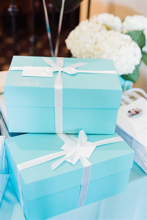 Tiffany themed bridal shower decorations. Kara's Party Ideas Tiffany & Co. Bridal Shower | Kara's ...
