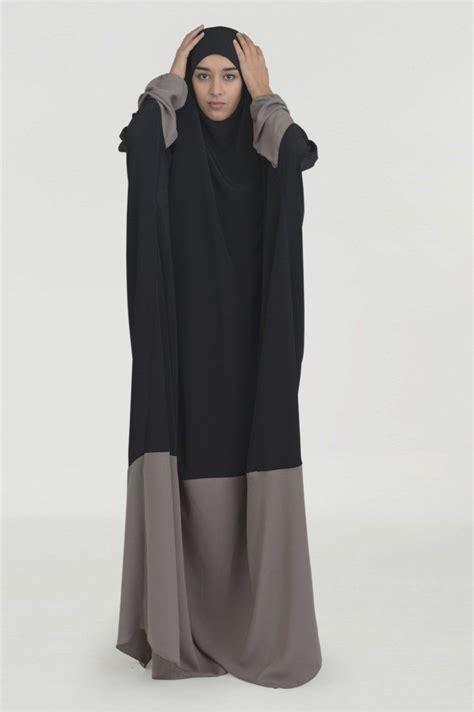 Jilbab Duo Pretty Color Block Design For A Modern Look Muslim Fashion Hijab Fashion Modest