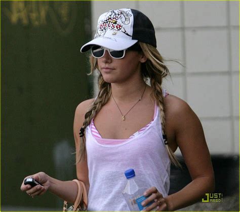 Ashley Tisdales Pink Personal Trainer Ashley Tisdale Personal